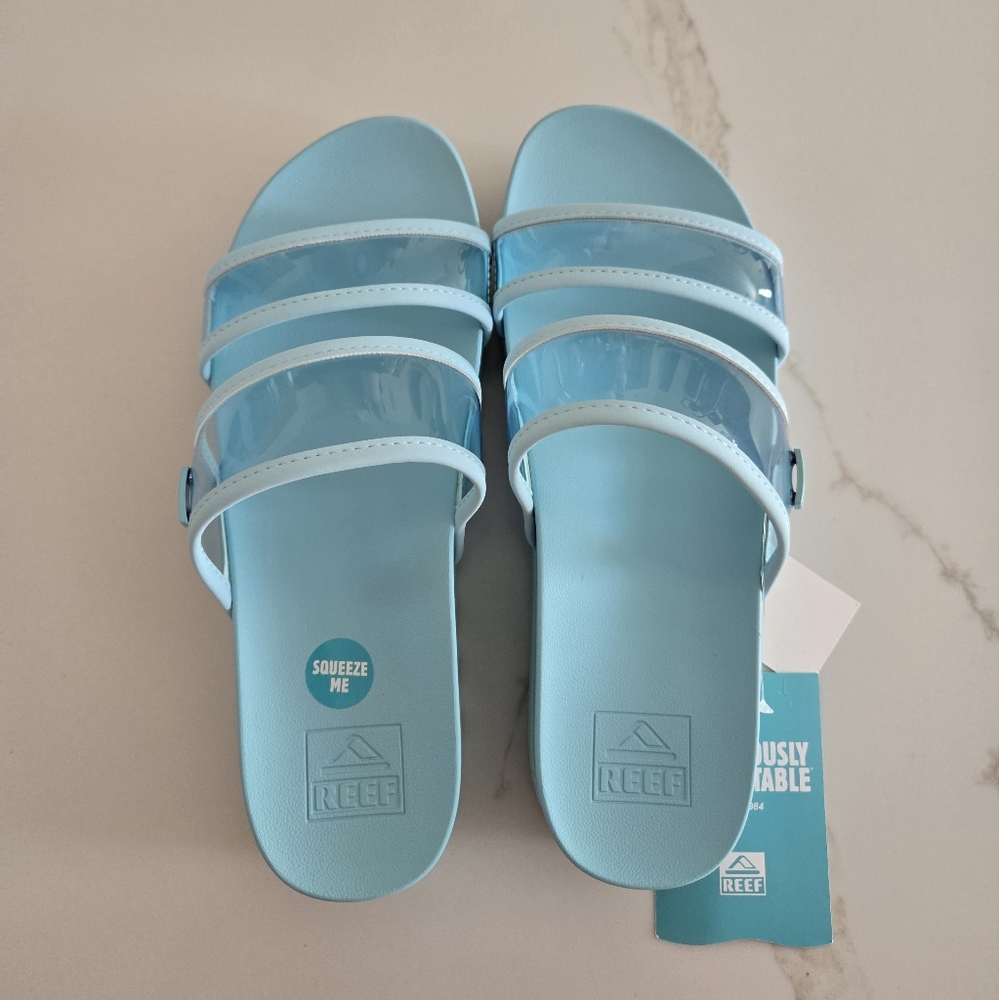 NWT Reef Sandals - Picture 3 of 9